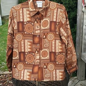 *NWOT!! ***FRENCH THEMED BUTTON DOWN BLOUSE***